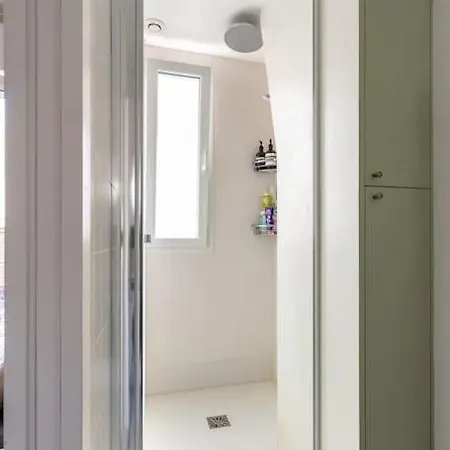 Luxurious Nest In Apartment Paris